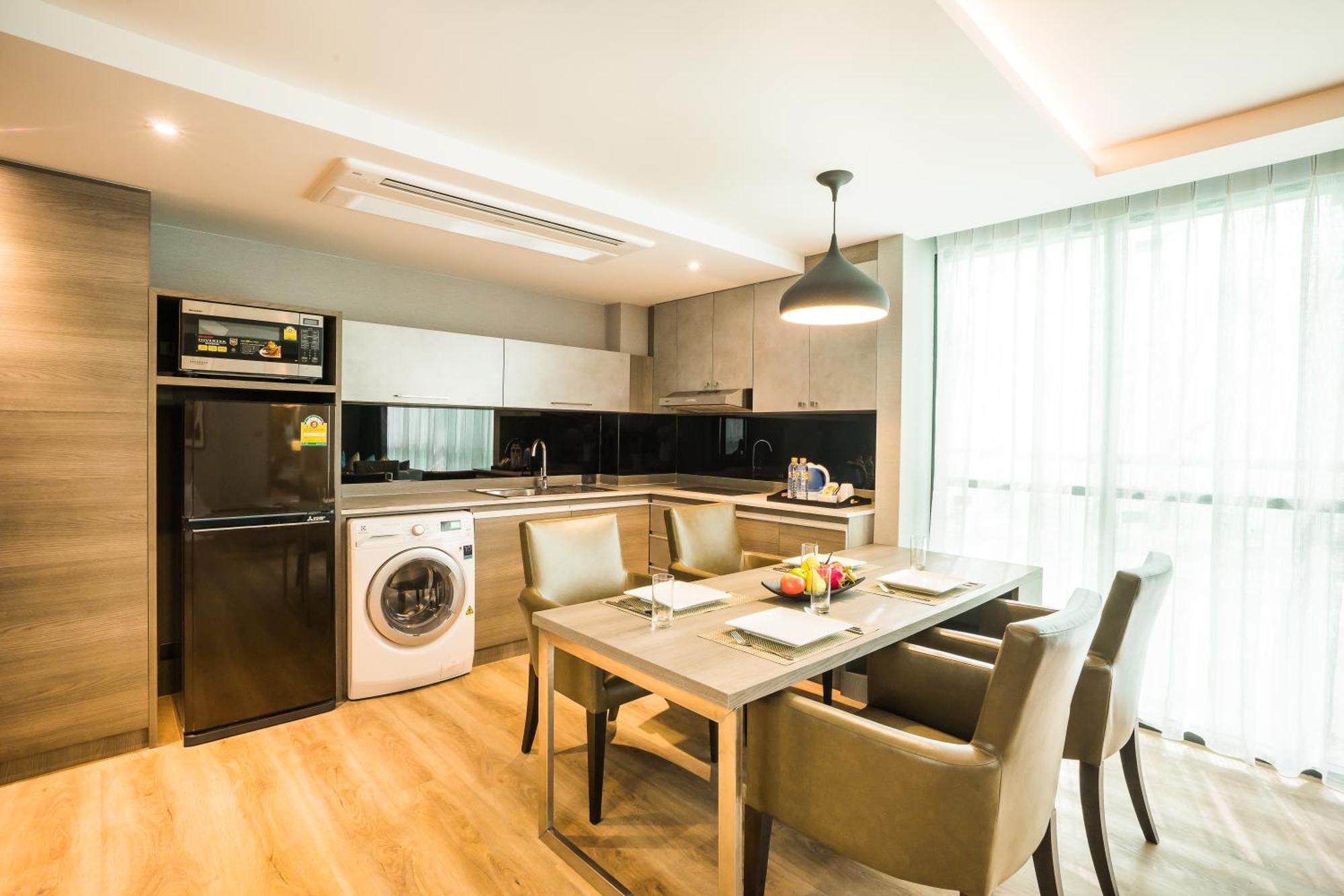 Citrus Suites Sukhumvit 6 By Compass Hospitality Bangkok Zewnętrze zdjęcie